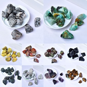 หินคริสตัลดิบธรรมชาติหลากสีรูปทรงไม่สม่ำเสมอสำหรับอโรมาเธอราพี ขายส่ง - Product Image 6