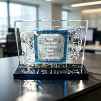 Trofeo de Cristal Cuadrado con Base Azul Neelpure 186726, con Grabado Láser y Personalización DIY