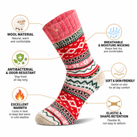 Chaussettes d'hiver chaudes, épaisses, douces en laine, confortables, style nordique, design vintage, idéales pour les cadeaux et les objets de décoration.