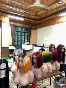 Perruques en cheveux humains de qualité supérieure avec dentelle frontale, cheveux vierges vietnamiens bruts, densité, perruques sans colle pour femmes noires - Product Image 5