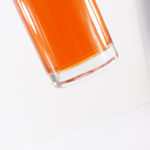 Nouvelle conception toutes sortes <span class=keywords><strong>de</strong></span> bouteilles en verre avec différentes formes, différentes capacités, poids différent pour la vodka, le whisky, le <span class=keywords><strong>gin</strong></span>, le rhum - Product Image 4