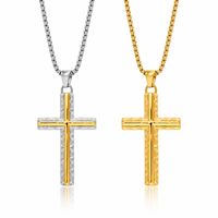 ARNAN Nouveau Design Collier Croix en Acier Inoxydable Vintage Baroque Texturé Pendentif Croix 3D Bijoux Tendance pour Femme Cadeaux d'Anniversaire