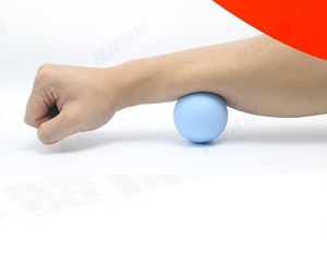 Pelota de masaje de fascia para yoga y fitness con logotipo personalizado para relajar los tejidos musculares profundos - Product Image 3