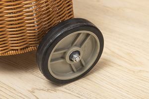 Chariot de courses en osier de style australien sur roues, panier en osier Luggy, chariot en osier pour jouets, panier en osier en rotin PP - Product Image 5