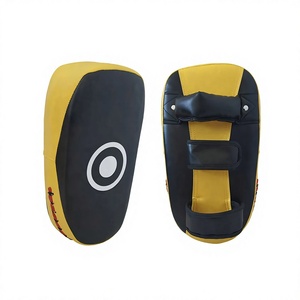 Pad de Kickboxing Tailandés Negro y Amarillo, Material PU, Cierre de Velcro, Correa de Muñeca Ajustable, para Entrenamiento de Artes Marciales, Unisex - Product Image 1