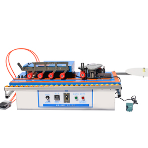 Machine à bois intégrée double face pour le collage de chants droits et courbes, le bordage double face, le polissage et la finition des coins - Product Image 1