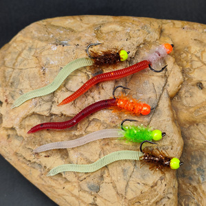 Amaker Profesional # Kit de 12 Moscas Húmedas y Moscas de Gusano para Pesca con Mosca, Anzuelos de Acero al Carbono de Alta Calidad para Ríos y Arroyos, Cebo de Insectos - Product Image 5
