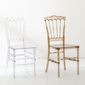 Silla de Plástico Transparente Color Ámbar para Uso en Exteriores, Hoteles, Bodas y Banquetes - Product Image 3