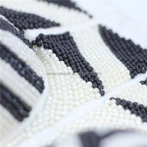 Novance-Top corto con tirantes finos y diamantes de imitación para mujer, ropa interior sin mangas con logotipo personalizado, para compras en línea en Alibaba - Product Image 6