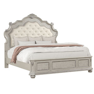 Cama de Dormitorio Gris Claro de Lujo - Cama Tapizada con Tachuelas y Tallados Ornamentales, Muebles de Cama de Estilo Provincial Francés - Product Image 1