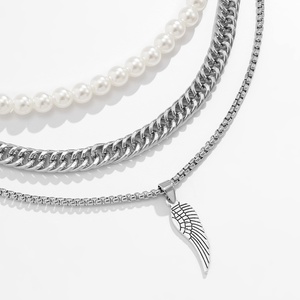 Collane a più strati <span class=keywords><strong>con</strong></span> ciondolo a piuma uniche per uomo, collane vintage <span class=keywords><strong>con</strong></span> perle, gioielli e accessori <span class=keywords><strong>maschili</strong></span> - Product Image 5