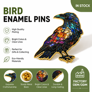 Broche émaillée Corbeau, Badge émaillé Corbeau en vitrail, Broche émaillée Corbeau, Broche de revers émaillée Corbeau, Badge émaillé Oiseau, Broche en métal, Cadeau, Badge animal - Product Image 2
