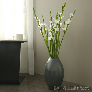 Bouquet de gladioles artificielles Yihua Floral Art, fleurs en soie rouge, décoration minimaliste moderne pour la maison - Product Image 2