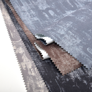 Maßgeschneiderte Bekleidung aus PU-Leder: Erhältlich in verschiedenen Farben, Stärken und Texturen. Unterstützt Kleinserien-Großhandel. - Product Image 6