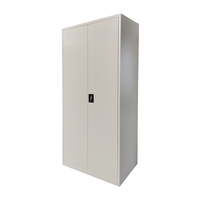 Armoire de classement commerciale haute en acier avec porte verrouillable et 5 étagères pour l'archivage de documents juridiques en cabinet d'avocats