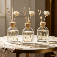 Diffuseur d'arômes carré en verre de 100 ml avec logo personnalisé pour la décoration de la maison