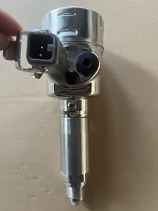 Radar de niveau à ondes guidées - Matériaux contactés : 316L, revêtement PFA, Nickel-based C22 - Product Image 1