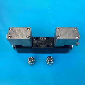 Parker Solenoid Directional Valve D1VW001CVJEE AC 220 <b>V</b> 10-50 <b>Bar</b> -40C to 200C OEM Support - Product Image 5