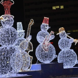 Lumières décoratives de Noël personnalisées en forme de bonhomme de neige 3D lumineuses pour l'aménagement extérieur, les <span class=keywords><strong>activités</strong></span> de centre commercial d'<span class=keywords><strong>Halloween</strong></span> - Product Image 3