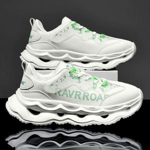 รองเท้าผ้าใบลำลองอเนกประสงค์สำหรับคุณพ่อมีความหนาสูงมีโลโก้ตามสั่งรองเท้าสไตล์เดินสำหรับกลางแจ้ง - Product Image 3