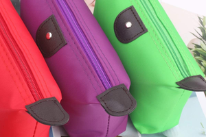 <span class=keywords><strong>Bolsa</strong></span> organizadora <span class=keywords><strong>de</strong></span> cosméticos pequeña <span class=keywords><strong>para</strong></span> mujer y niña, <span class=keywords><strong>bolsa</strong></span> <span class=keywords><strong>de</strong></span> maquillaje plana con cremallera portátil <span class=keywords><strong>de</strong></span> viaje impermeable - Product Image 3