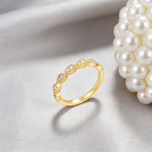 Anillo de compromiso y moda personalizado de plata y oro macizo de 10K/14K/18K, con diamantes cultivados en laboratorio CVD de calidad IGI VVS-VS, corte ovalado y corte brillante, clásico. - Product Image 3