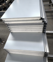 Panneau sandwich à grain de bois, isolé en PU, pour murs et toitures, bardage composite métallique pour entrepôts et bâtiments extérieurs