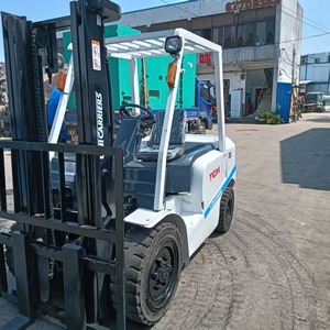 Chariot élévateur <span class=keywords><strong>diesel</strong></span> d'occasion TCM FD35 de fabrication japonaise, 3,5 tonnes, à prix réduit, en excellent état de fonctionnement, pour usage commercial. - Product Image 2