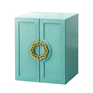 Light Luxury Network Red Edition <b>Jewelry</b> Cases <b>Jewelry</b> <b>Storage</b> Case Locking <b>Jewelry</b> Display Case - Product Image 1