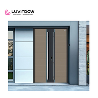 Porte d'entrée moderne en fer forgé géant avec design en acier cintré, fonction antivol pour application en villa