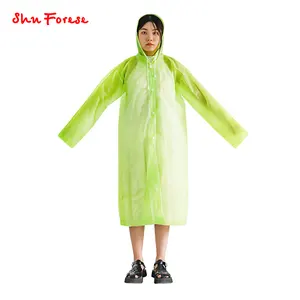 थोक raincoats कस्टम मुद्रित ईवा ग्रीन पारदर्शी महिलाओं के निविड़ अंधकार raincoats