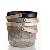 Offre Spéciale cuisine organisateur de bain classique fer treillis métallique panier de rangement de fruits avec manche en bois forme de cercle
