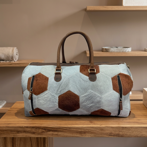 100% Genuine Cowhide Leather Vintage Unisex Light <b>Weight</b> Handbag Fashionable Football Design Large Travel <b>Storage</b> Bag Adjustable - Product Image 1