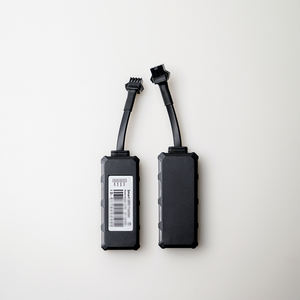 Hersteller liefern 4G Fahrzeug Echtzeit standort Motorrad GPS Tracking-Gerät Mini 4G Auto GPS <span class=keywords><strong>Tracker</strong></span> - Product Image 1