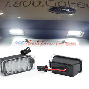 Feu de plaque d'immatriculation LED de rechange pour Ford Mondeo Focus DA3 5D <span class=keywords><strong>Fiesta</strong></span> <span class=keywords><strong>MK6</strong></span> JA8 Ranger C-MAX <span class=keywords><strong>S</strong></span>-MAX Focus Réflecteur Lampe de plaque d'immatriculation - Product Image 1