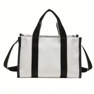 Sac fourre-tout blanc moyen pour femme avec insert tissé mignon et poignée en ruban réutilisable imperméable, robuste et durable pour les courses quotidiennes - Product Image 4