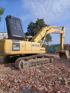 Machine à creuser d'occasion Offres Spéciales Japon KOMATSU PC300 pelle sur chenilles - Product Image 2