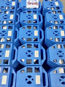 <span class=keywords><strong>Fleje</strong></span> <span class=keywords><strong>de</strong></span> <span class=keywords><strong>Acero</strong></span> <span class=keywords><strong>Inoxidable</strong></span> 201 304, Tamaños 1/4, 3/<span class=keywords><strong>8</strong></span>, 1/2, <span class=keywords><strong>5</strong></span>/<span class=keywords><strong>8</strong></span>, 3/4 para Cables y Postes, Longitud 300 mm, Ancho 2.<span class=keywords><strong>5</strong></span> mm, <span class=keywords><strong>Precio</strong></span> <span class=keywords><strong>de</strong></span> Flejes <span class=keywords><strong>de</strong></span> <span class=keywords><strong>Acero</strong></span> - Product Image 5