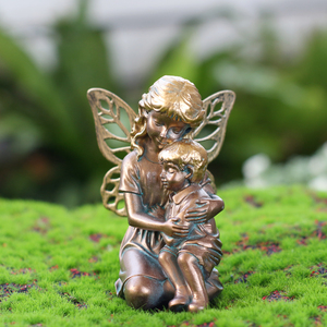 Estatua de Ángel Madre e Hijo Lista para Enviar, Figura de Hada de Resina con Pátina de Bronce y Alas de Mariposa, Escultura Decorativa para el Hogar - Product Image 6