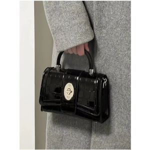Bolso de charol con cadena más vendido para mujer, Bolsa femenina 2025, nuevo bolso de mano de nicho, bandolera de hombro, bolso cuadrado pequeño para mujer - Product Image 2