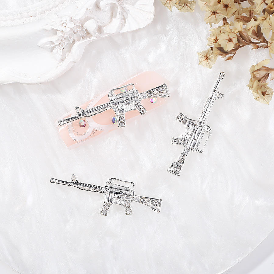 สีเงินขาว M16A4