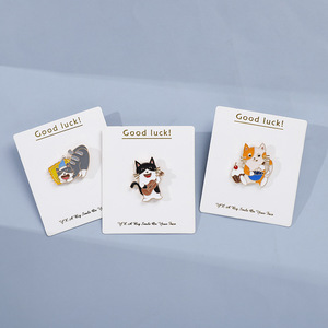 Pins de dibujos animados personalizados de 0.75 pulgadas, mini pins de esmalte duro, venta al por mayor de pins de solapa de metal - Product Image 4