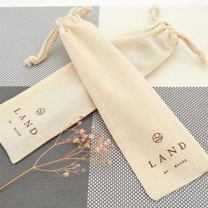Sac à cordon en coton beige 100% écologique naturel avec logo de marque imprimé pour cadeau, petite pochette anti-poussière, logo personnalisé - Product Image 4