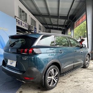 Dongfeng <span class=keywords><strong>Peugeot</strong></span> <span class=keywords><strong>5008</strong></span> SUV cinq places <span class=keywords><strong>automatique</strong></span> à conduite à gauche, essence, <span class=keywords><strong>occasion</strong></span>, pas cher, 2017 - Product Image 4