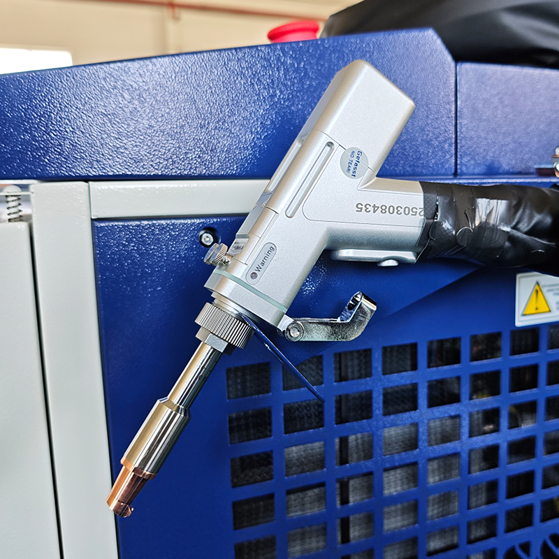 1500W Hand held Laser Welding Machine