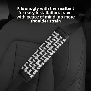 Funda para Cinturón de Seguridad de Coche con Patrón de Pata de Gallo, Almohadilla de Hombro de Cuero de Lujo Universal, Protector Multifuncional Universal para Todas las Estaciones - Product Image 3