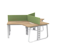 Station de travail modulaire triangulaire personnalisable KALN 120, table de bureau en plan ouvert, finition mélamine, espace de travail informatique flexible, moderne