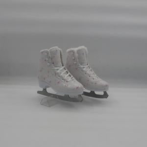 Patins à <span class=keywords><strong>glace</strong></span> à imprimé floral pour <span class=keywords><strong>femme</strong></span>-<span class=keywords><strong>Blanc</strong></span> avec accents colorés, douillet en velours - Product Image 1