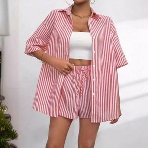 Conjunto de Dos Piezas para Mujer I-0607, Estilo Americano, Blazer Formal con Botones y Cuello en V, Manga Corta, Tejido Ecológico - Product Image 1