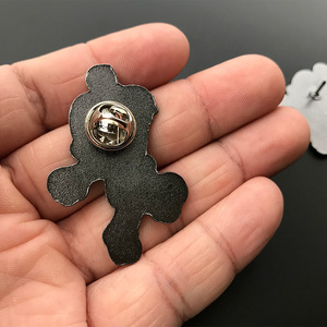 Hot Bán Hình Dạng Phim Hoạt Hình Tùy Chỉnh Kim Loại Men Pin Huy Hiệu Lion Club Huy Hiệu - Product Image 6